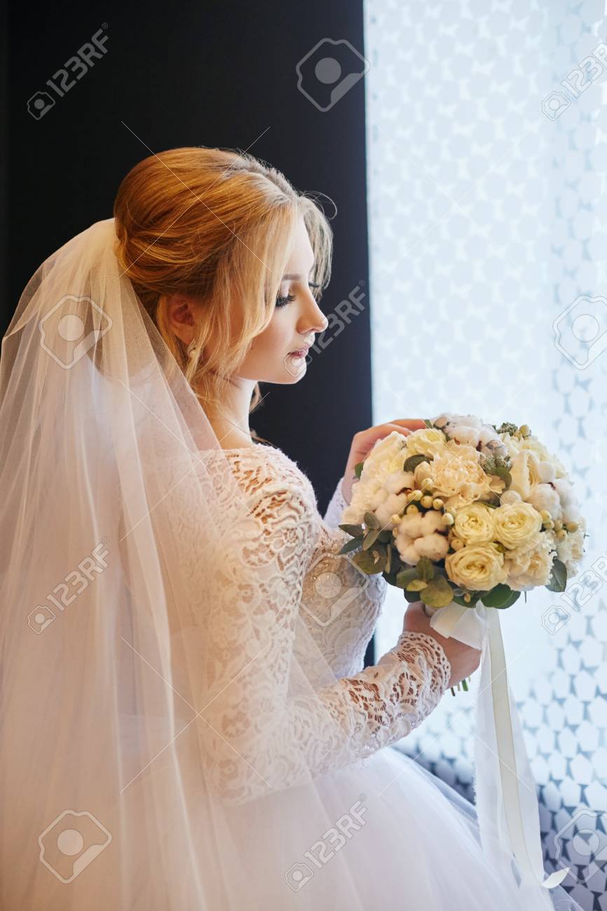 Blonde Wedding Dresses