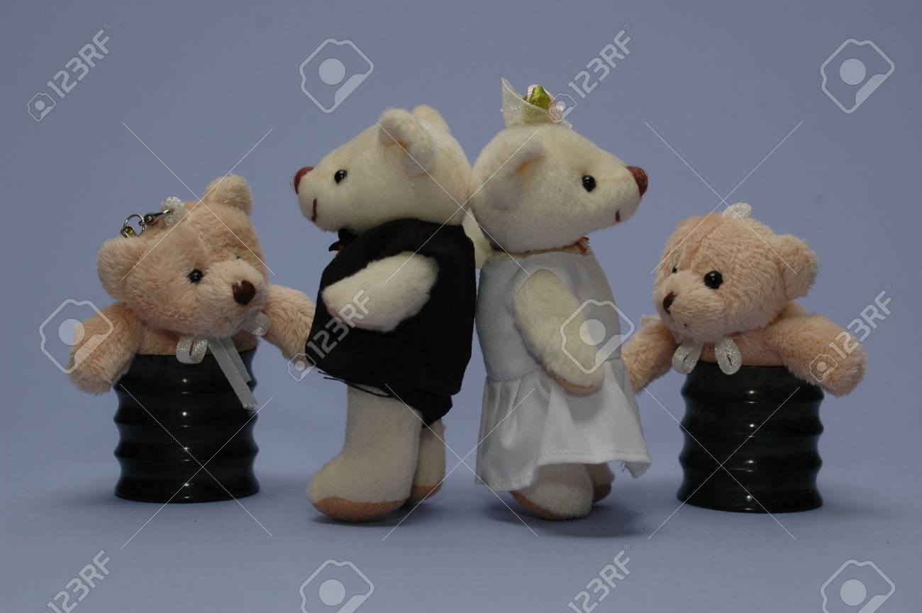 Mini Bar Bild Gut Fur Rucken Fallen Lizenzfreie Fotos Bilder Und Stock Fotografie Image 2258019