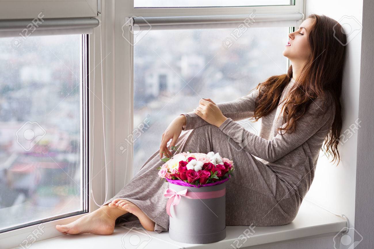 Resultado de imagen para mujer romantica