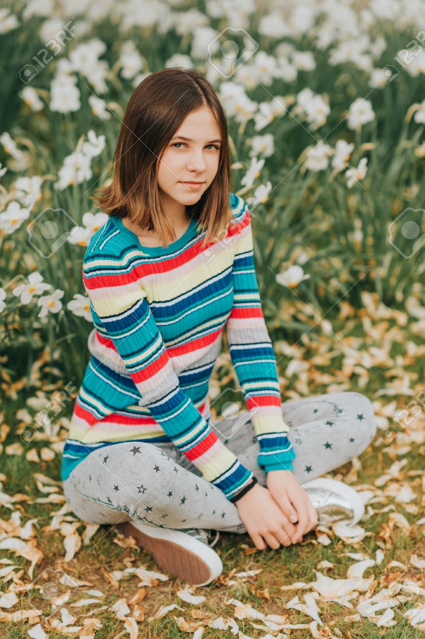 Young Girls 12 Y O