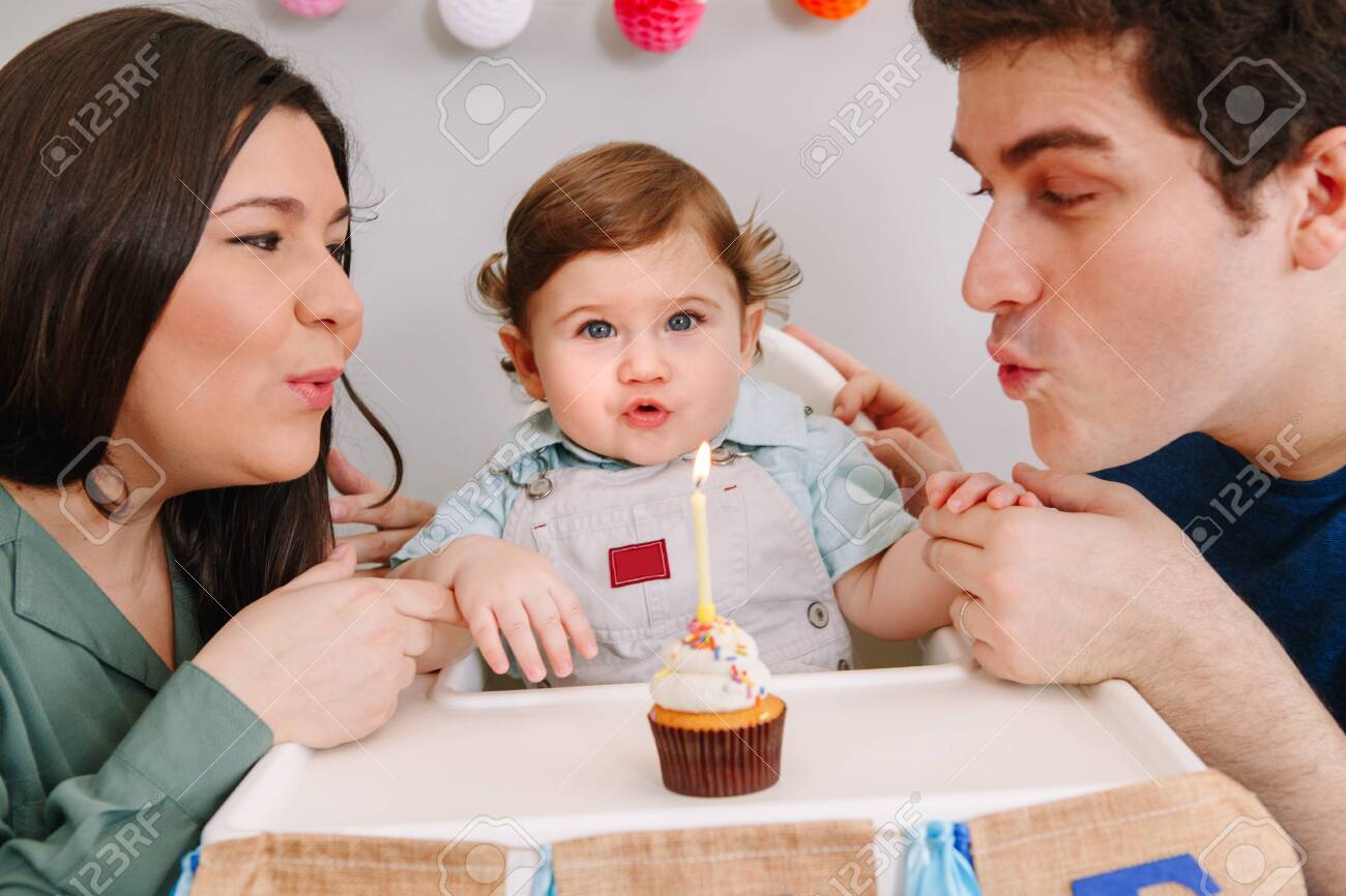 dads first birthday with baby