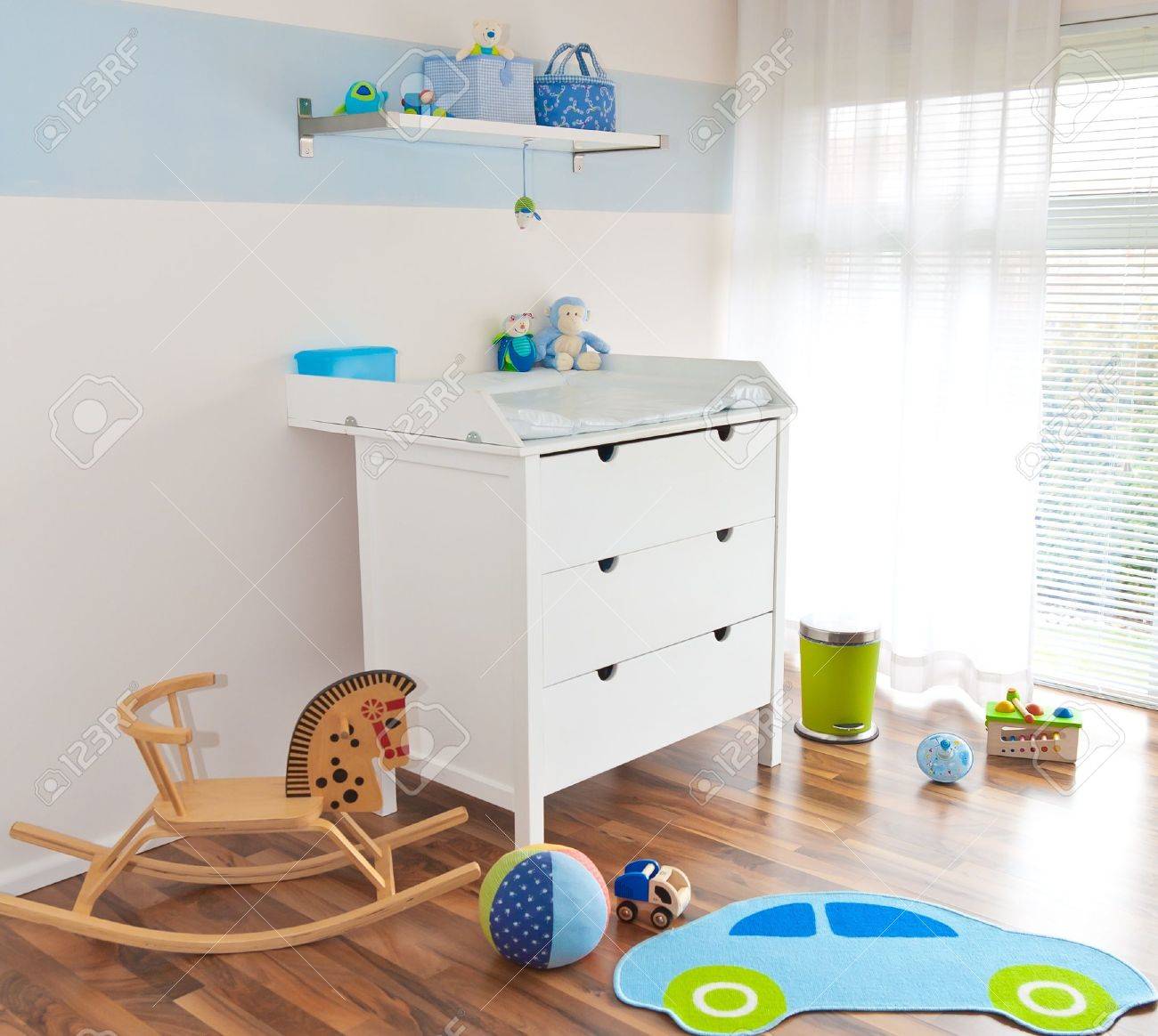 children's changing table