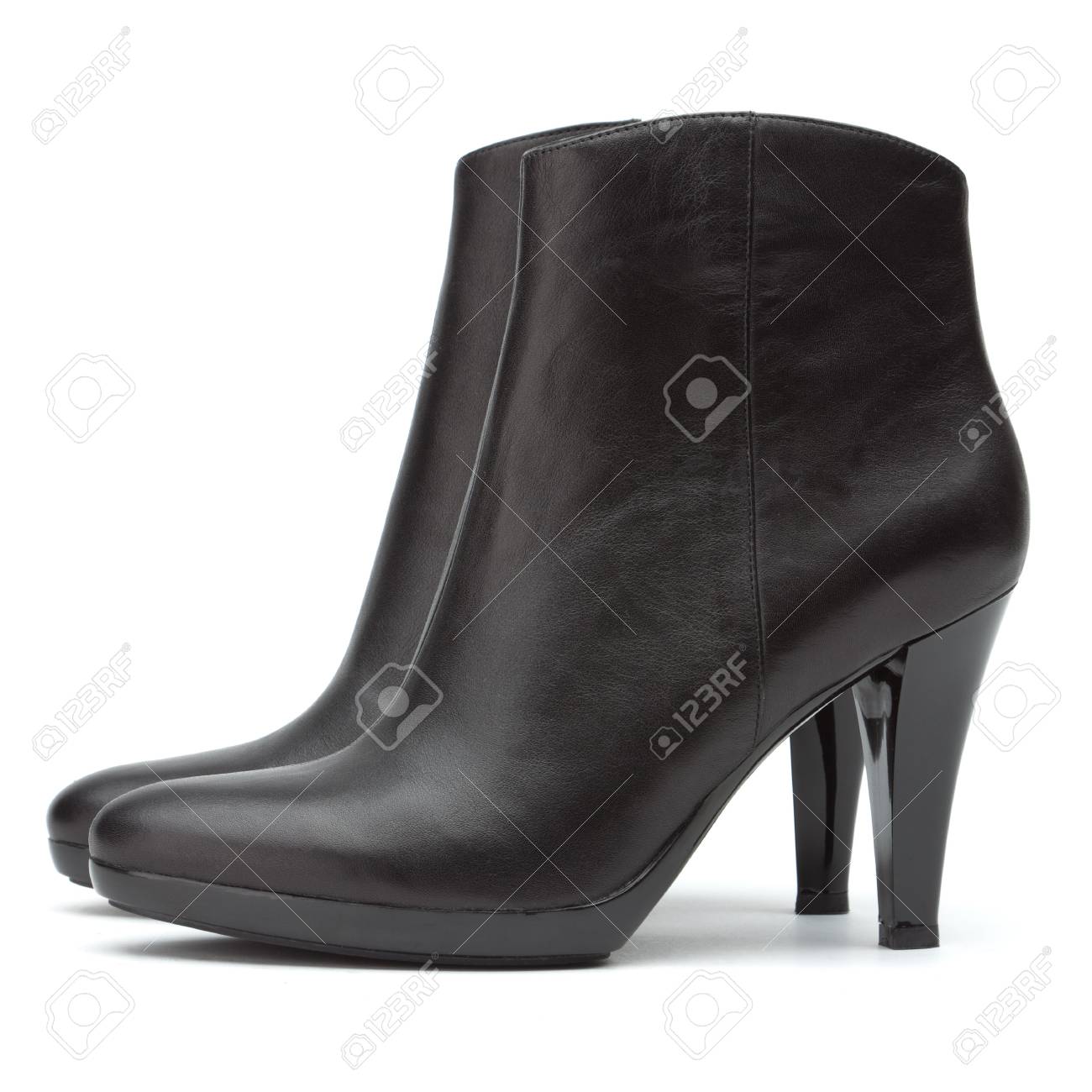 ladies short black boots