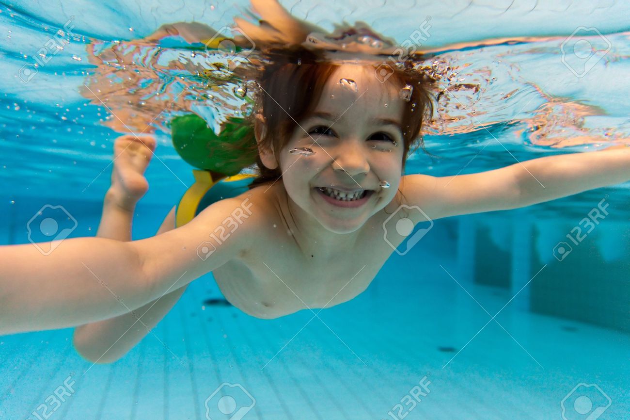 Little photos the of water park at girls XXX pics & movies Little photos the of water park at girls