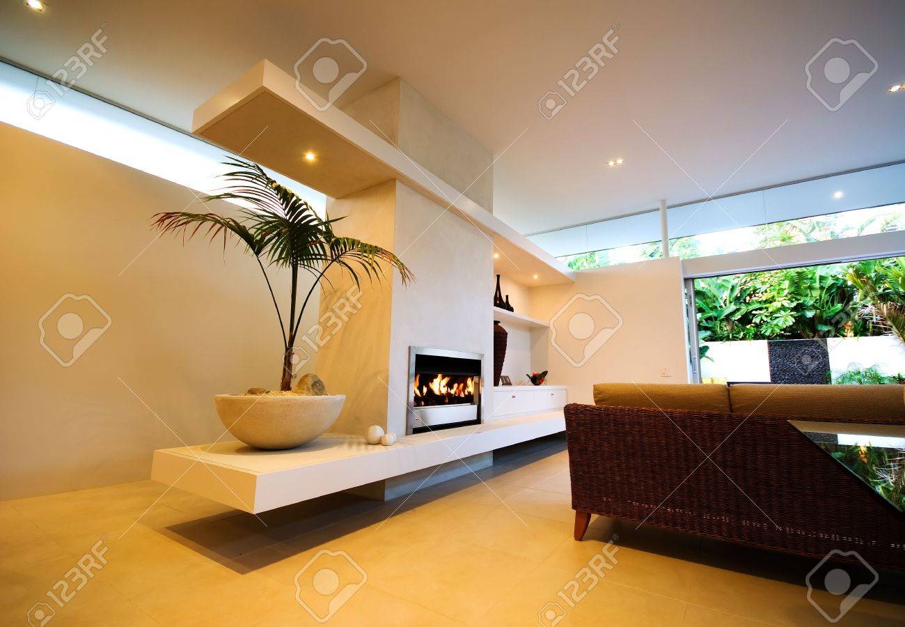 Modernes interieur designer haus lizenzfreie bilder 2650000