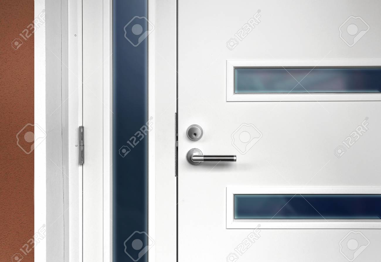 porte blanche moderne