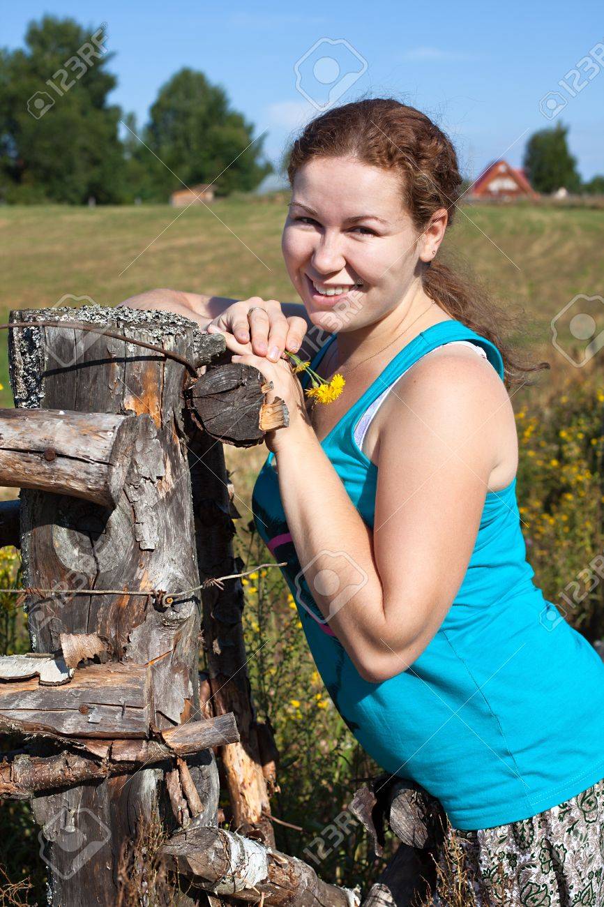 Reife Russische Frau Und Ein Junger Bursche Reife Russische Frau Und Ein Junger Bursche