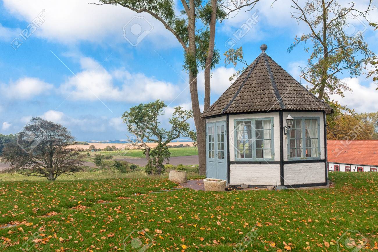 etiam-dictum-ipsum-a-felis