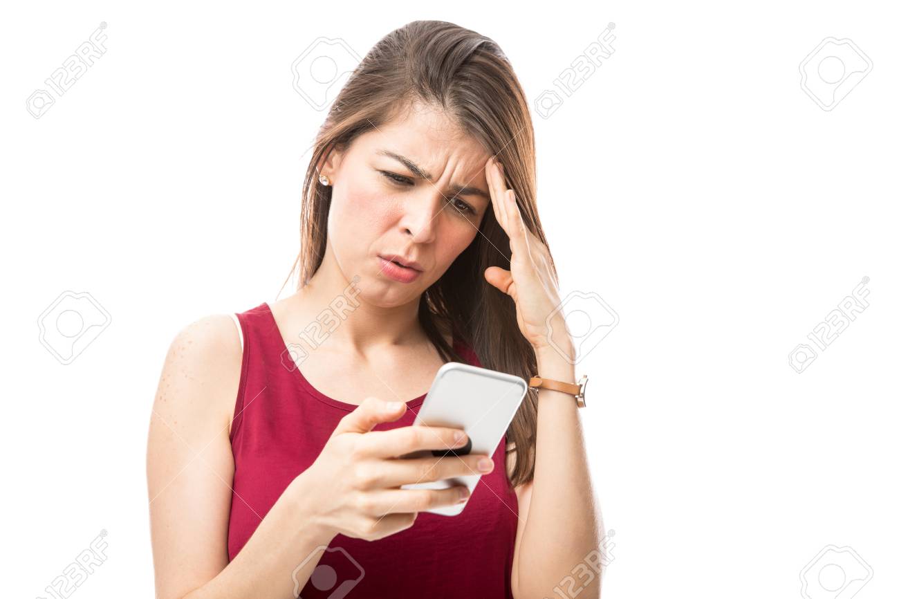 https://previews.123rf.com/images/antoniodiaz/antoniodiaz1801/antoniodiaz180100458/93257111-stressed-young-woman-looking-at-her-phone-and-feeling-stressed-about-some-news-she-found-out.jpg