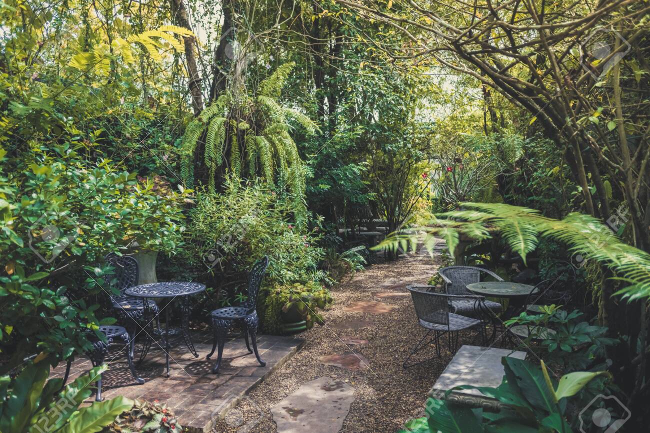 Tropical English Garden Style For Home Interior Decoration Green
