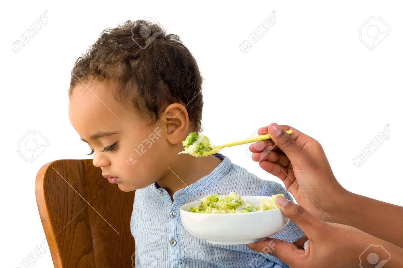 18 Mois Tout Petits Refusant De Manger Ses Legumes Banque D Images Et Photos Libres De Droits Image 18 Mois Tout Petits Refusant De Manger Ses Legumes Banque D Images Et Photos Libres De Droits Image
