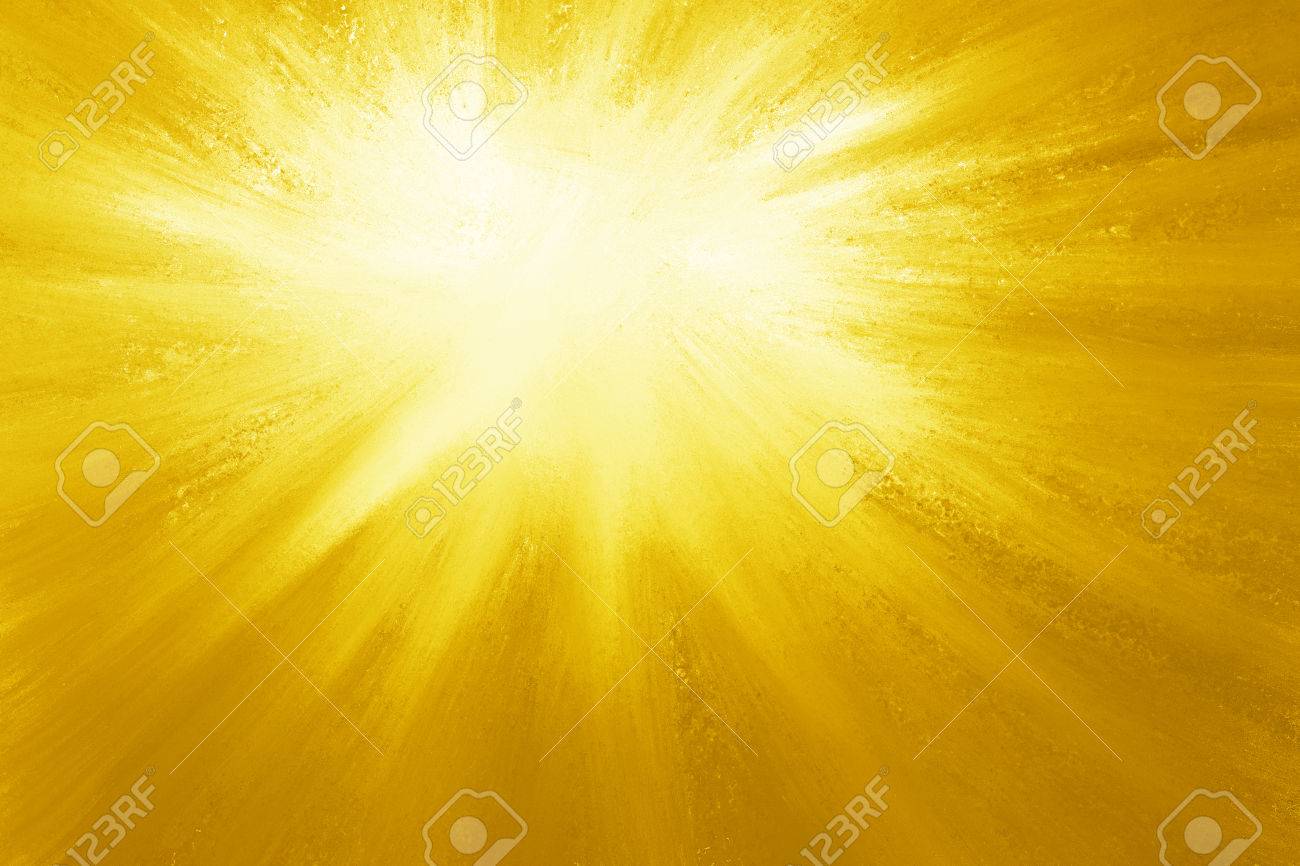 brilliant star shining on gold background, bright sparkling twinkling Christmas star, abstract star shape - 47207773 brilliant star shining on gold background, bright sparkling twinkling Christmas star, abstract star shape - 47207773