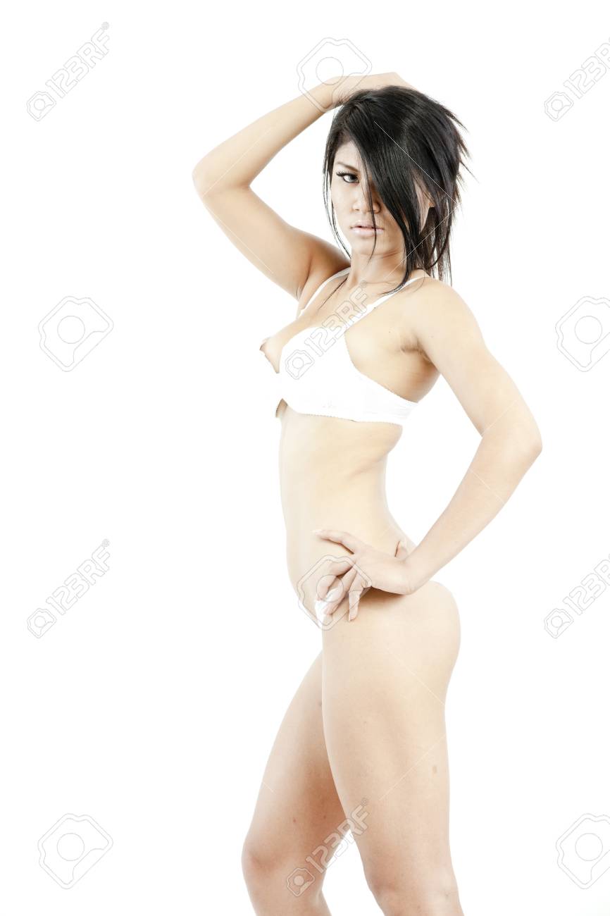 ブラジャー 側面 セクシー