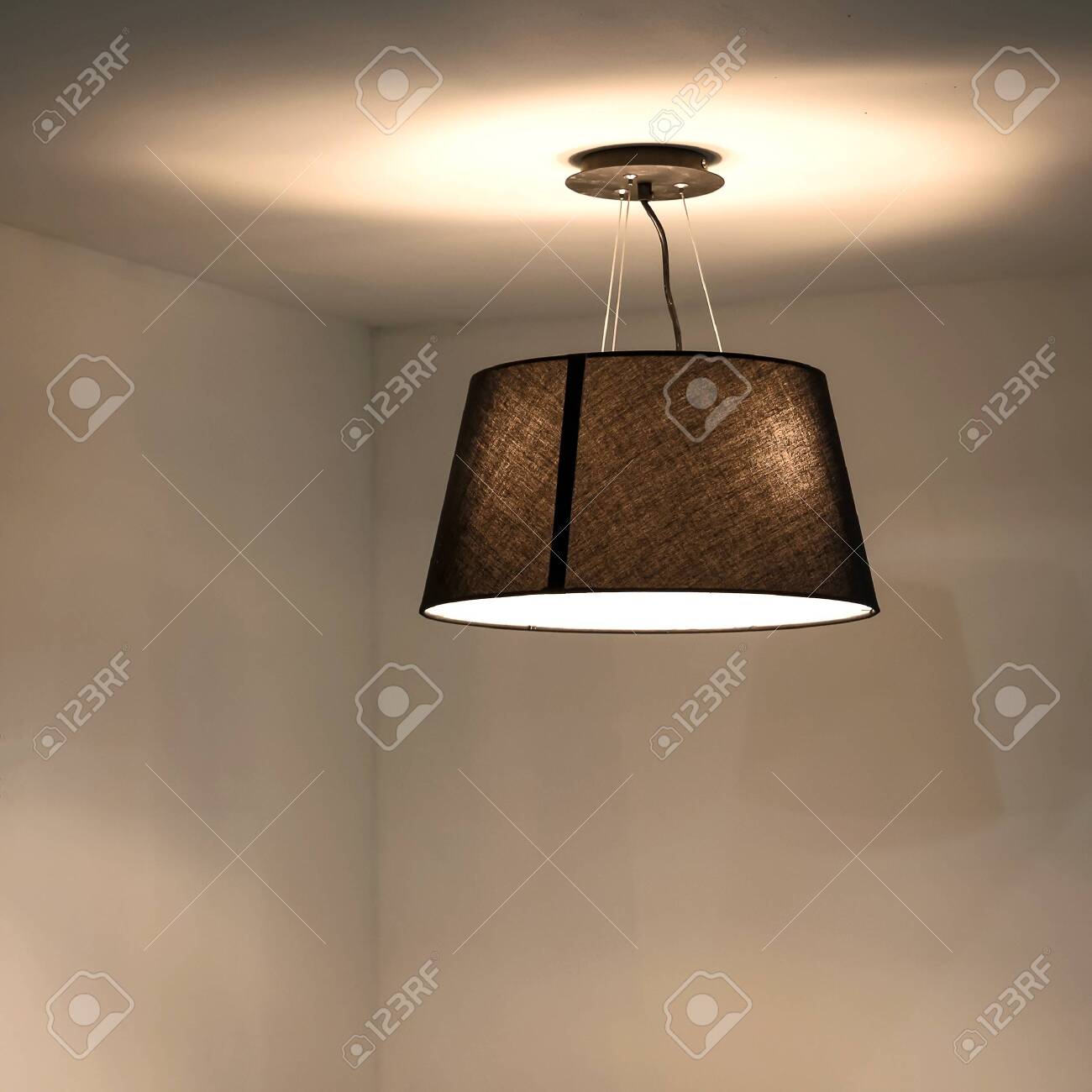 Modern Style Light Bulb Lamp Hang On The Ceiling Lamps Stock