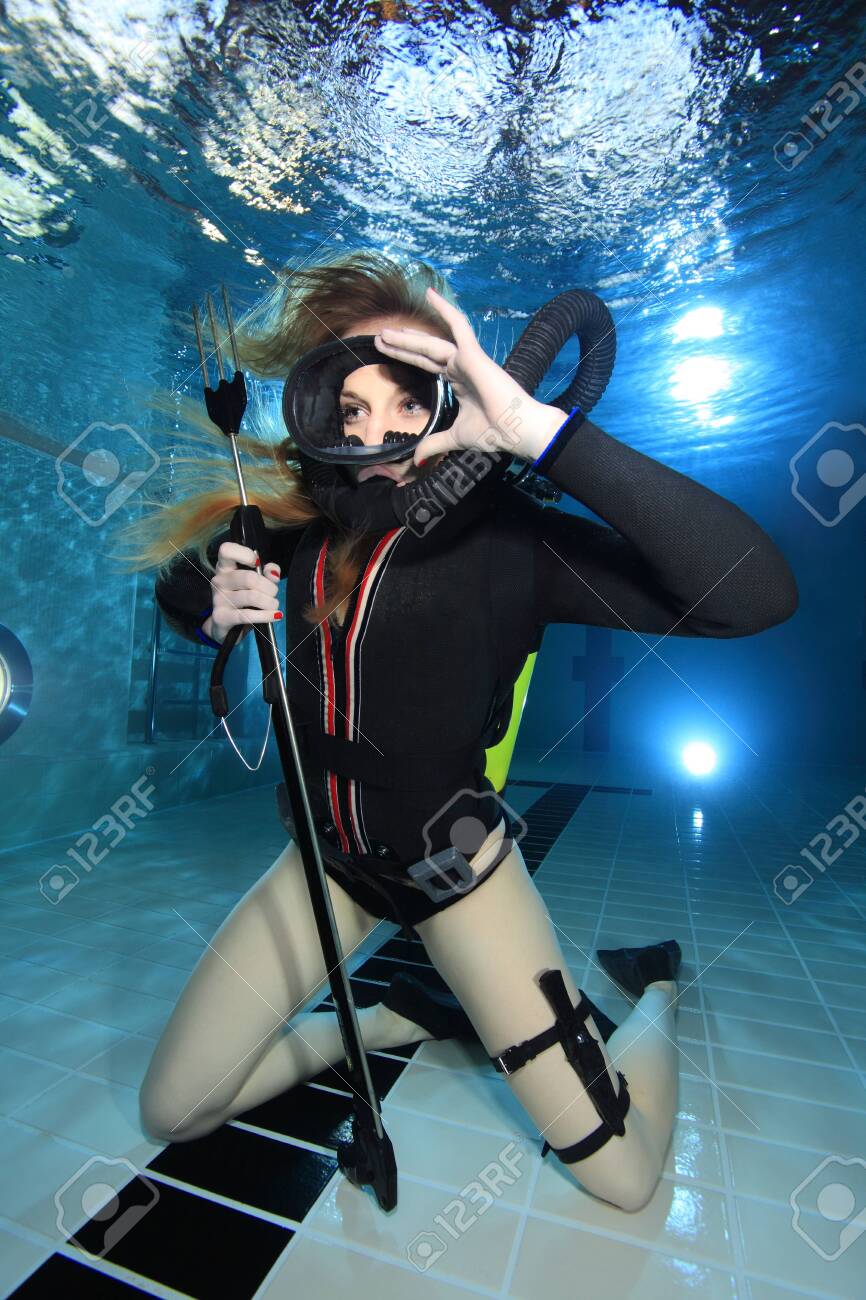 scuba diving speargun