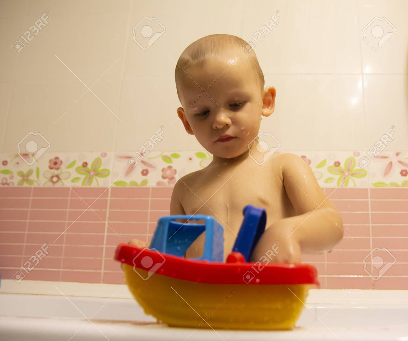 little plastic toy boats