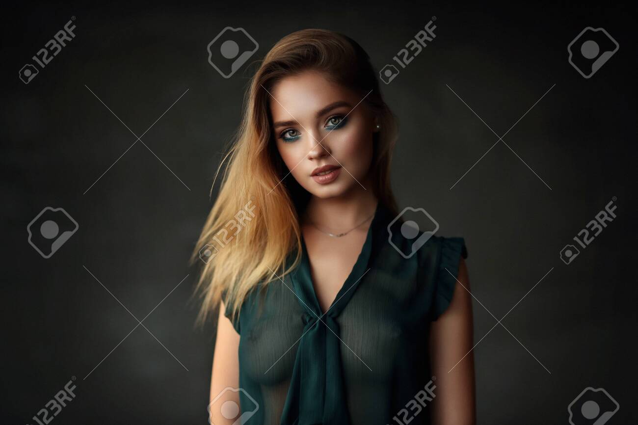 Beautiful young female model - 133999401