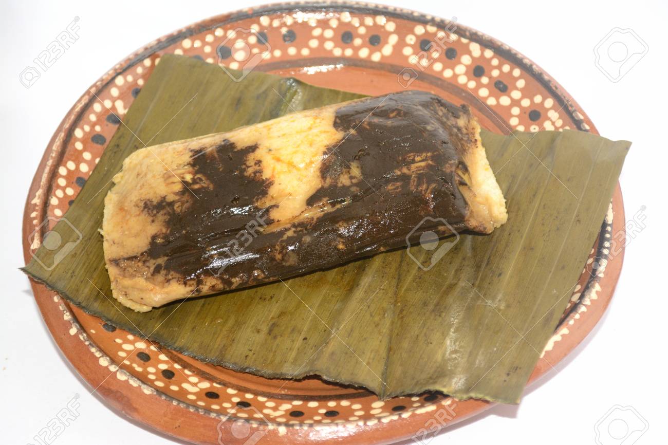 Mole Con Guajolote Tradicional