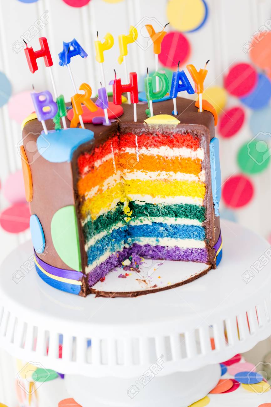 子供の誕生日パーティーを祝いのカラフルなお菓子 の写真素材 画像素材 Image 子供の誕生日パーティーを祝いのカラフルなお菓子 の写真素材 画像素材 Image