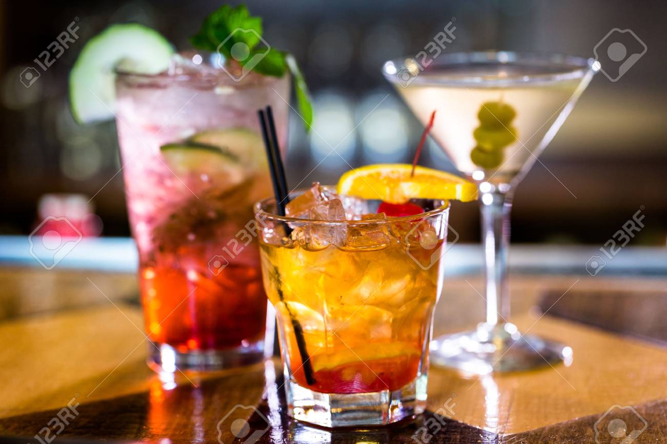 Colorful cocktails on the bar table in restaurant. - 39932114 Colorful cocktails on the bar table in restaurant. - 39932114