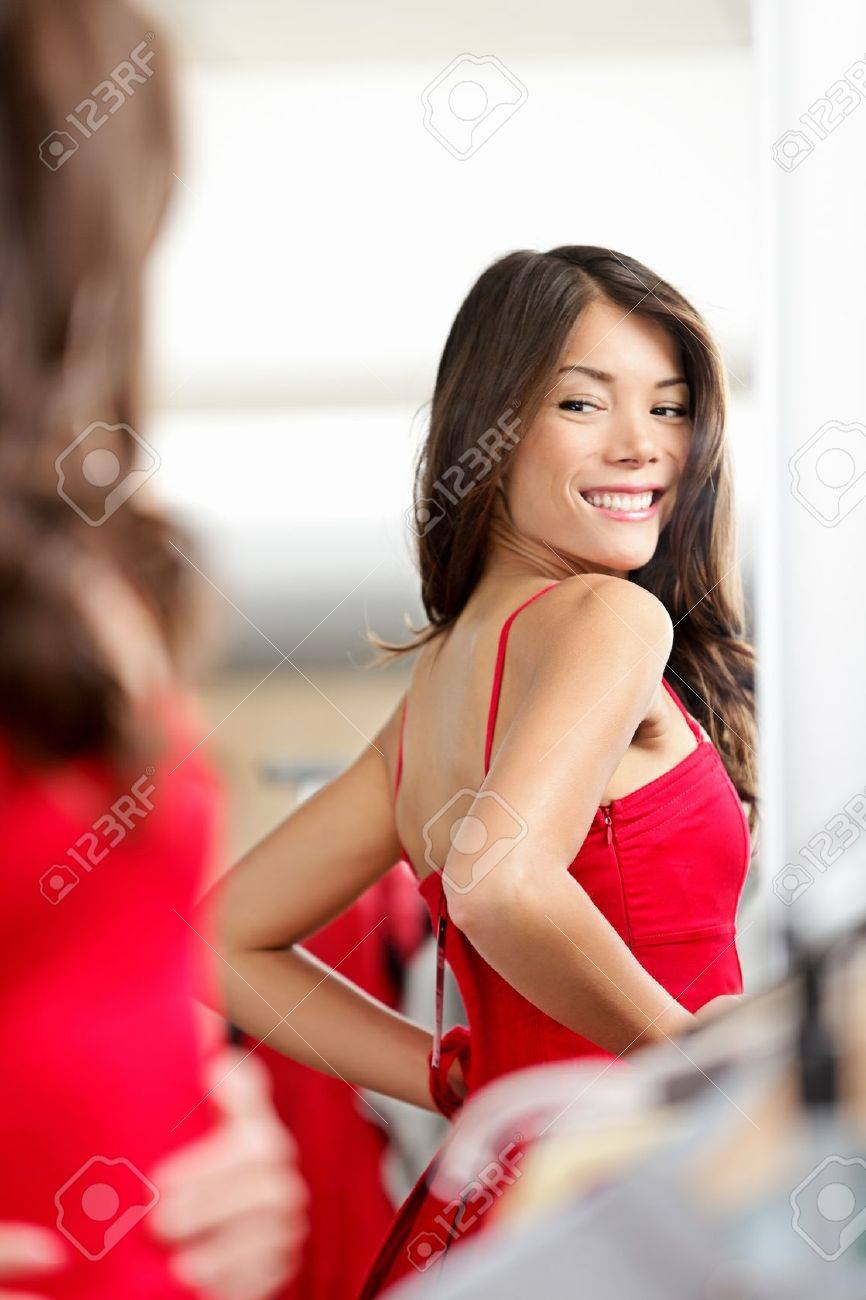 Model changing room