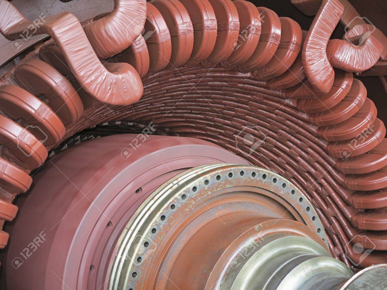 発電機や蒸気タービン発電所の修理中に の写真素材 画像素材 Image