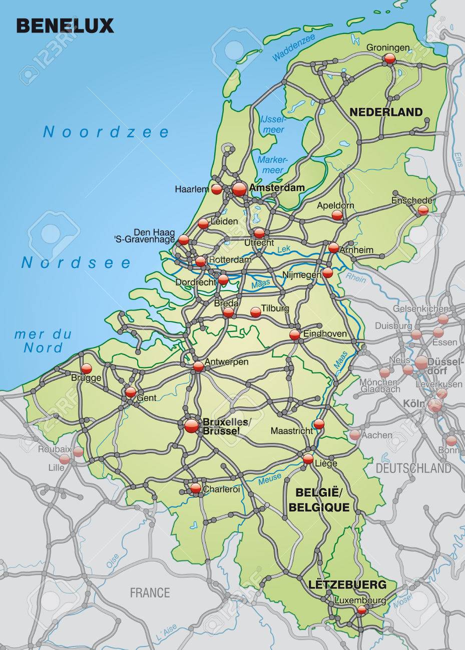 パステル グリーンの高速道路とベネルクス三国の地図のイラスト素材 ベクタ Image