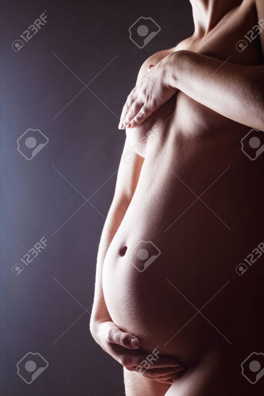 裸妊婦 