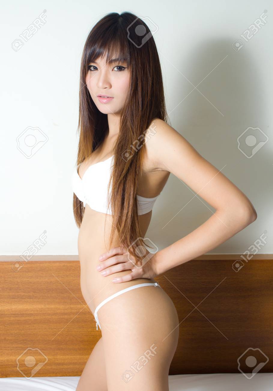 Asiática Ropa Interior Fotos, Y Fotografía De Archivo Libres De Derecho. Image 17668058.