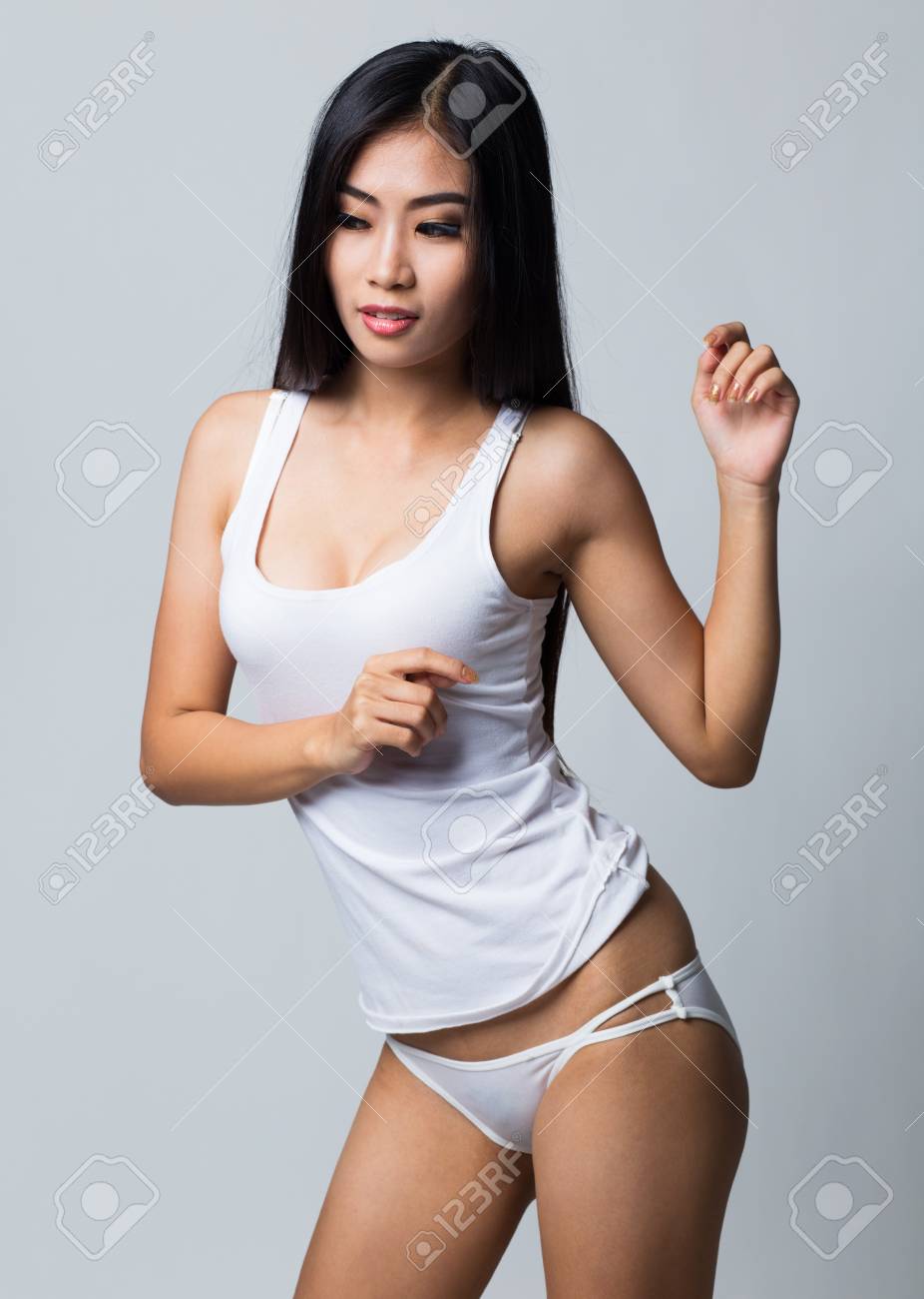 camiseta interior blanca mujer