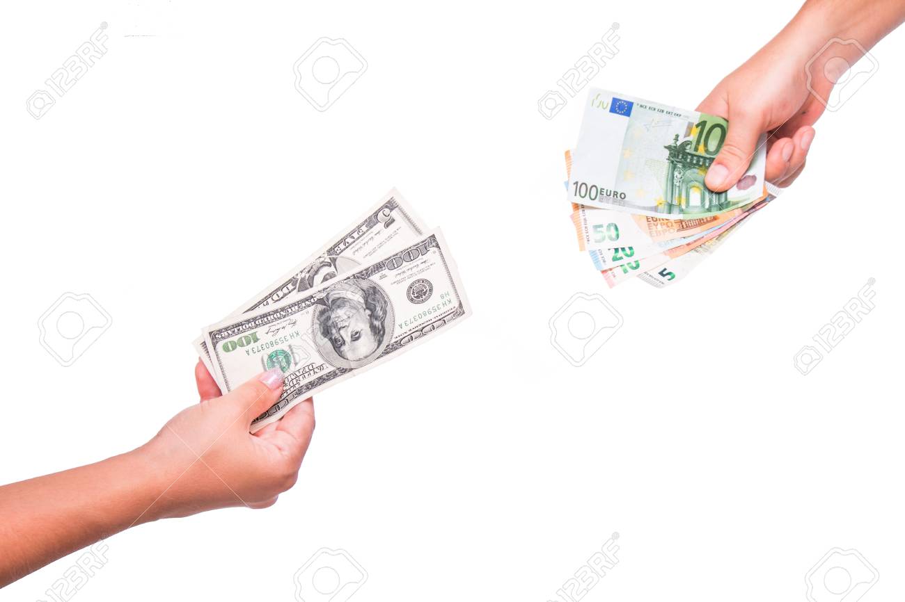 exchange 100 dollars to euros
