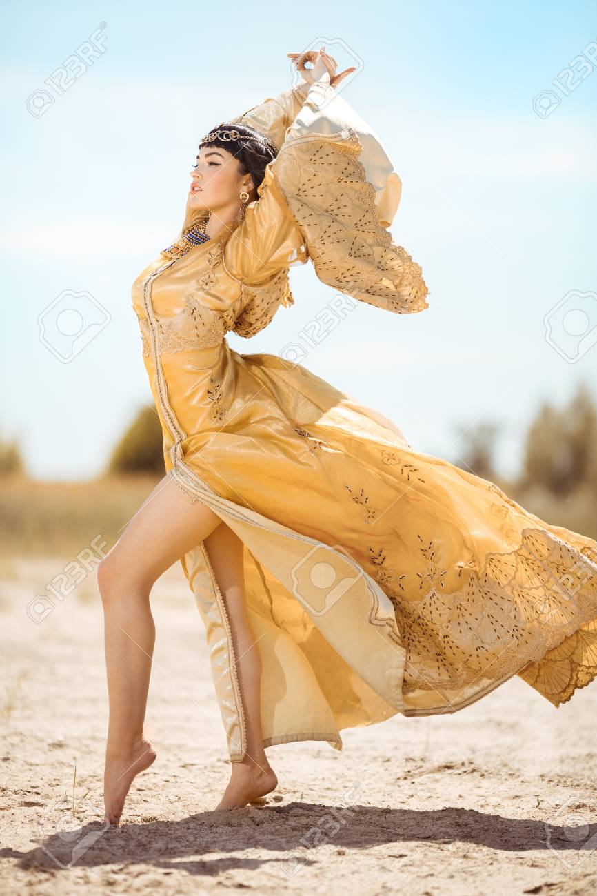 Fashion Gorgeous Beauty Woman With Black Short Haircut And