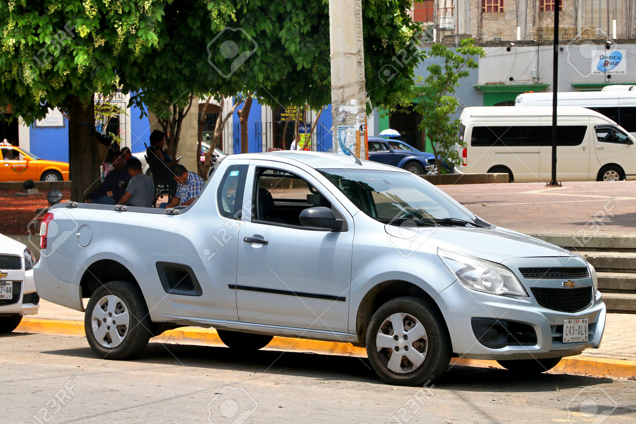 Oaxaca, Mexico - May 25, 2017: Pickup Truck Chevrolet Tornado In The City  Street. Фотография, картинки, изображения и сток-фотография без роялти.  Image 104798191