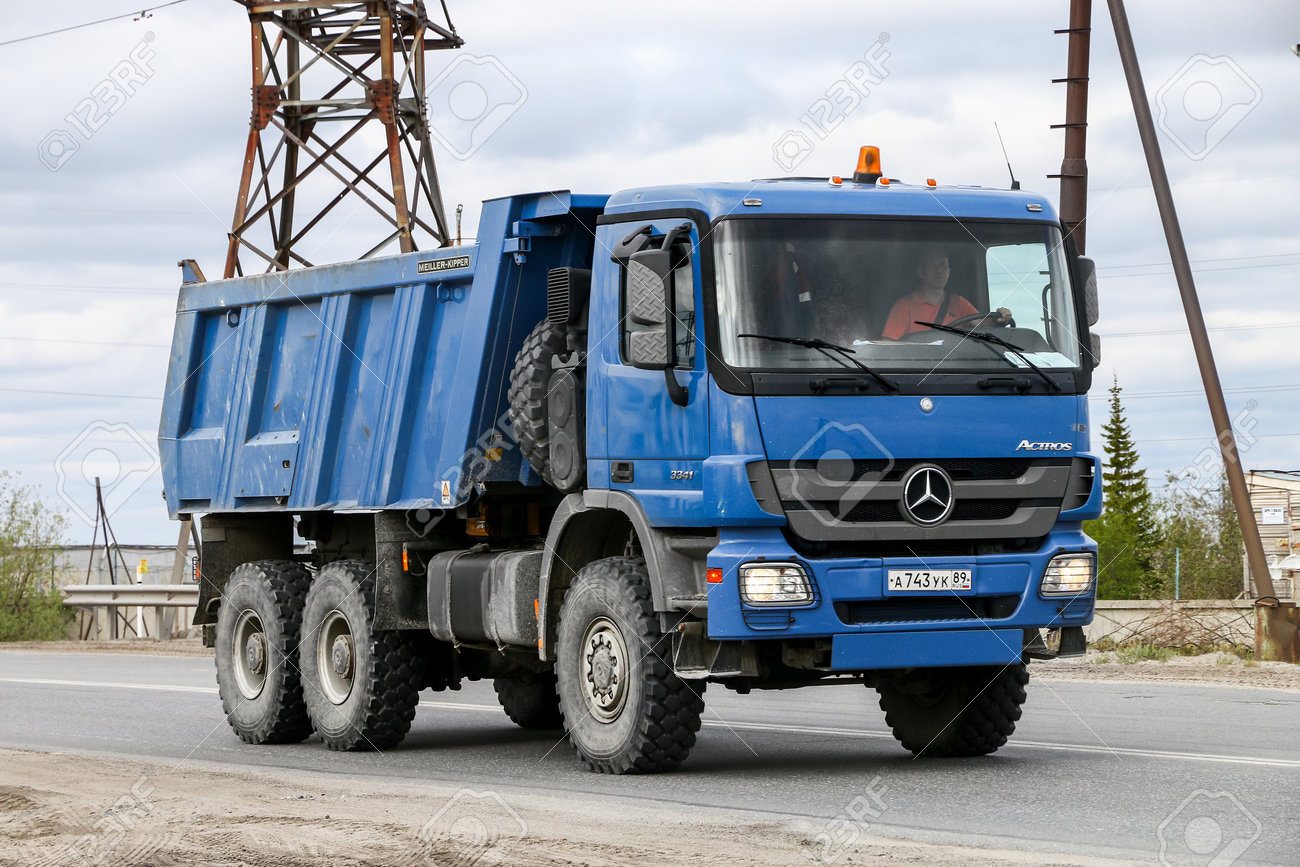 Novyy Urengoy Russia June 25 2019 Blue Dump Truck Mercedes