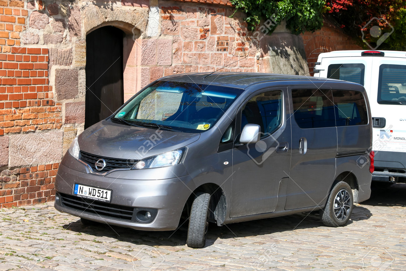 nv200 passenger van