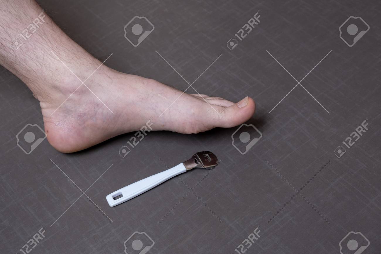 Masculine feet