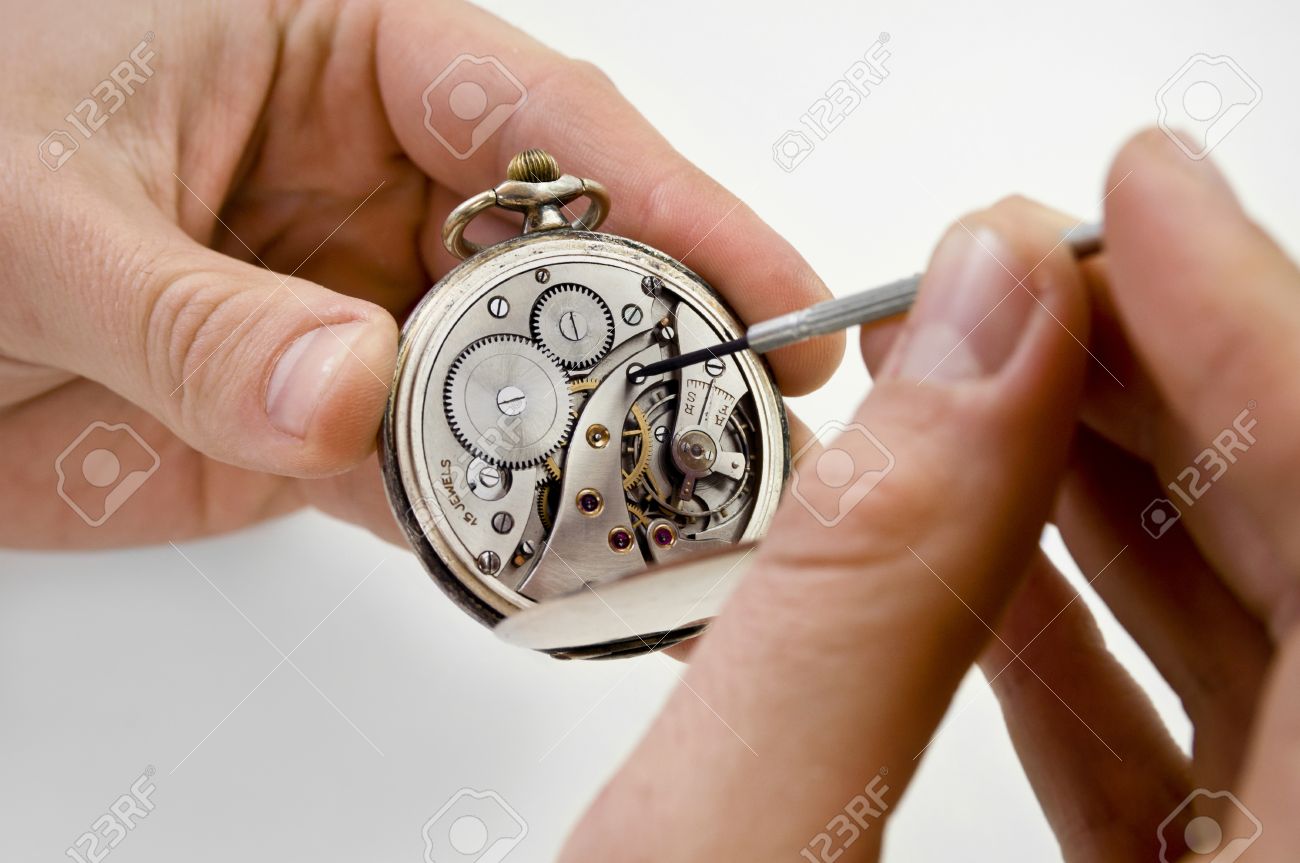 pocket watch maker