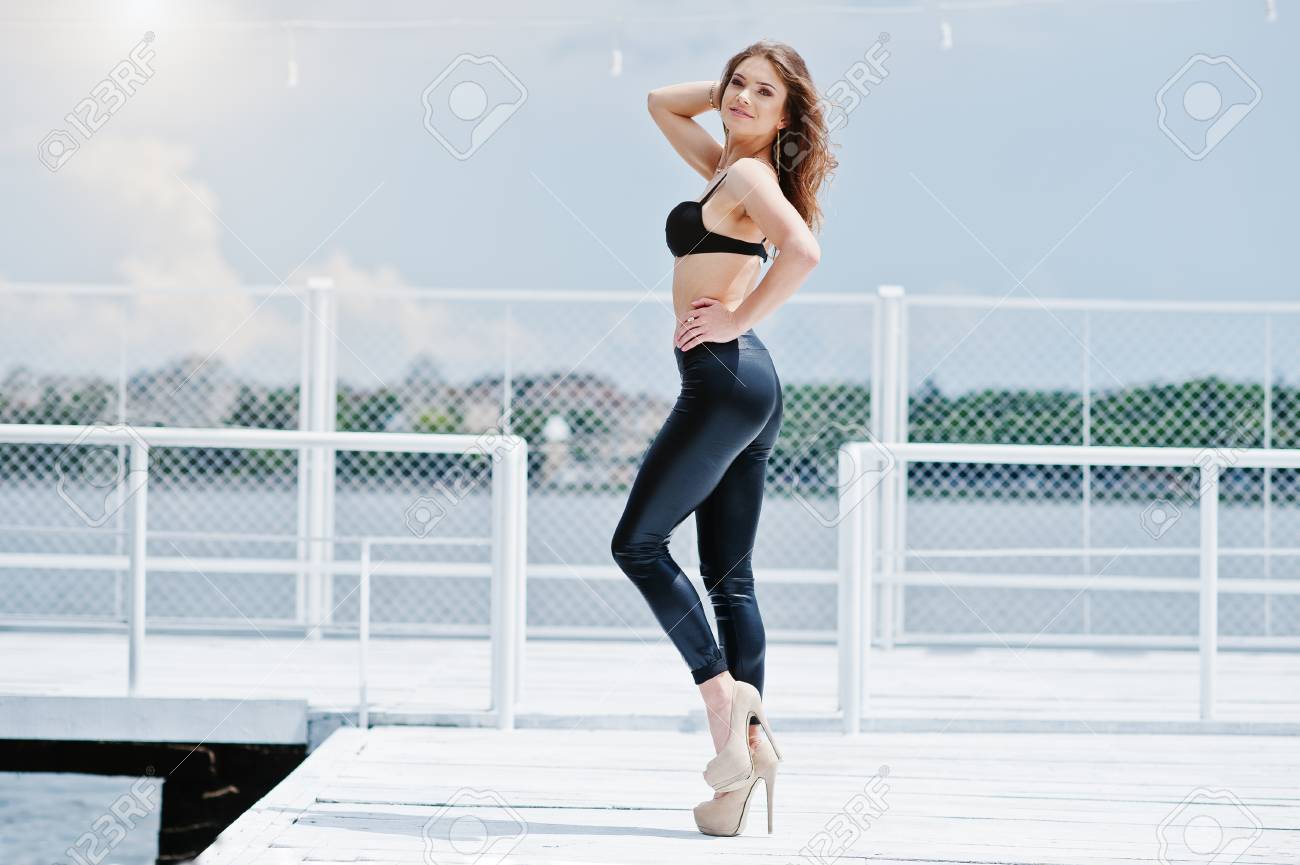 Black Leather Leggings Sexy Girls