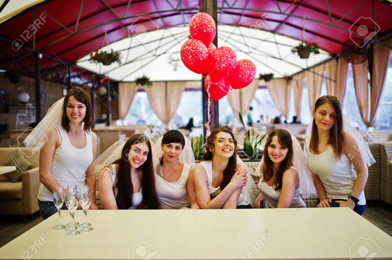 group of six girls
