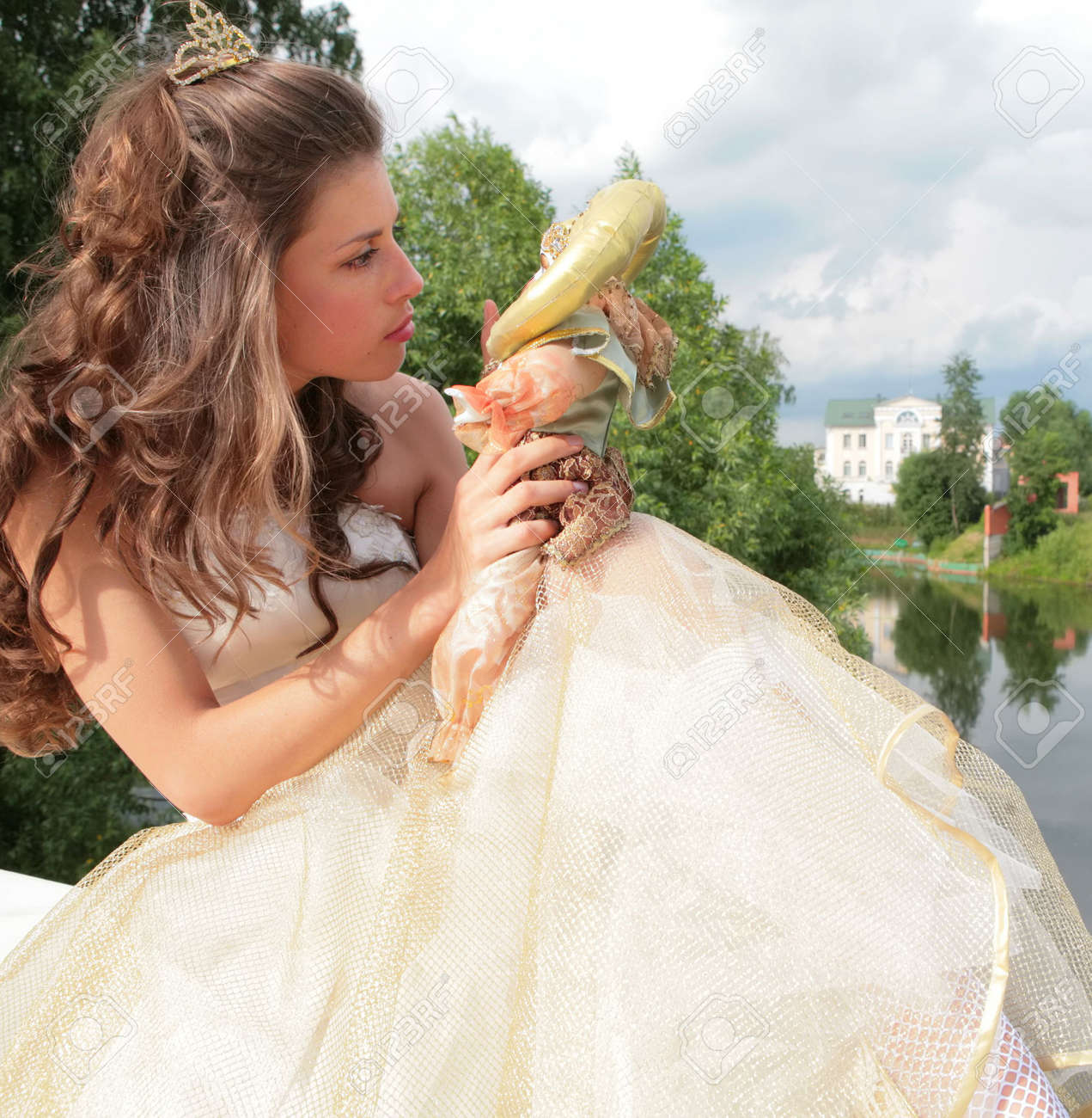 beautiful princess wedding gowns