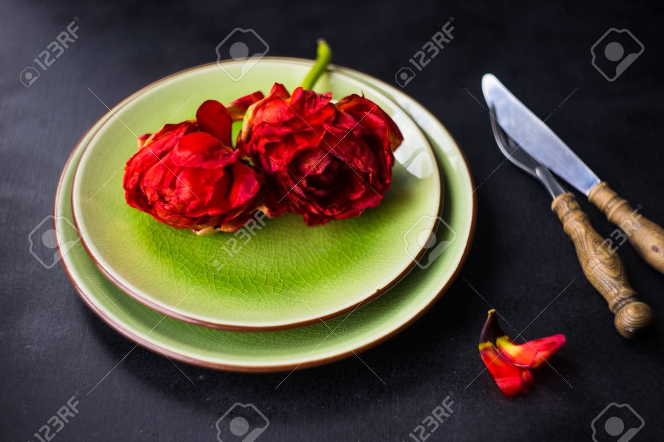 Summer Table Setting Decorated With Red Princess Tulips On Rustic ... Summer Table Setting Decorated With Red Princess Tulips On Rustic ...