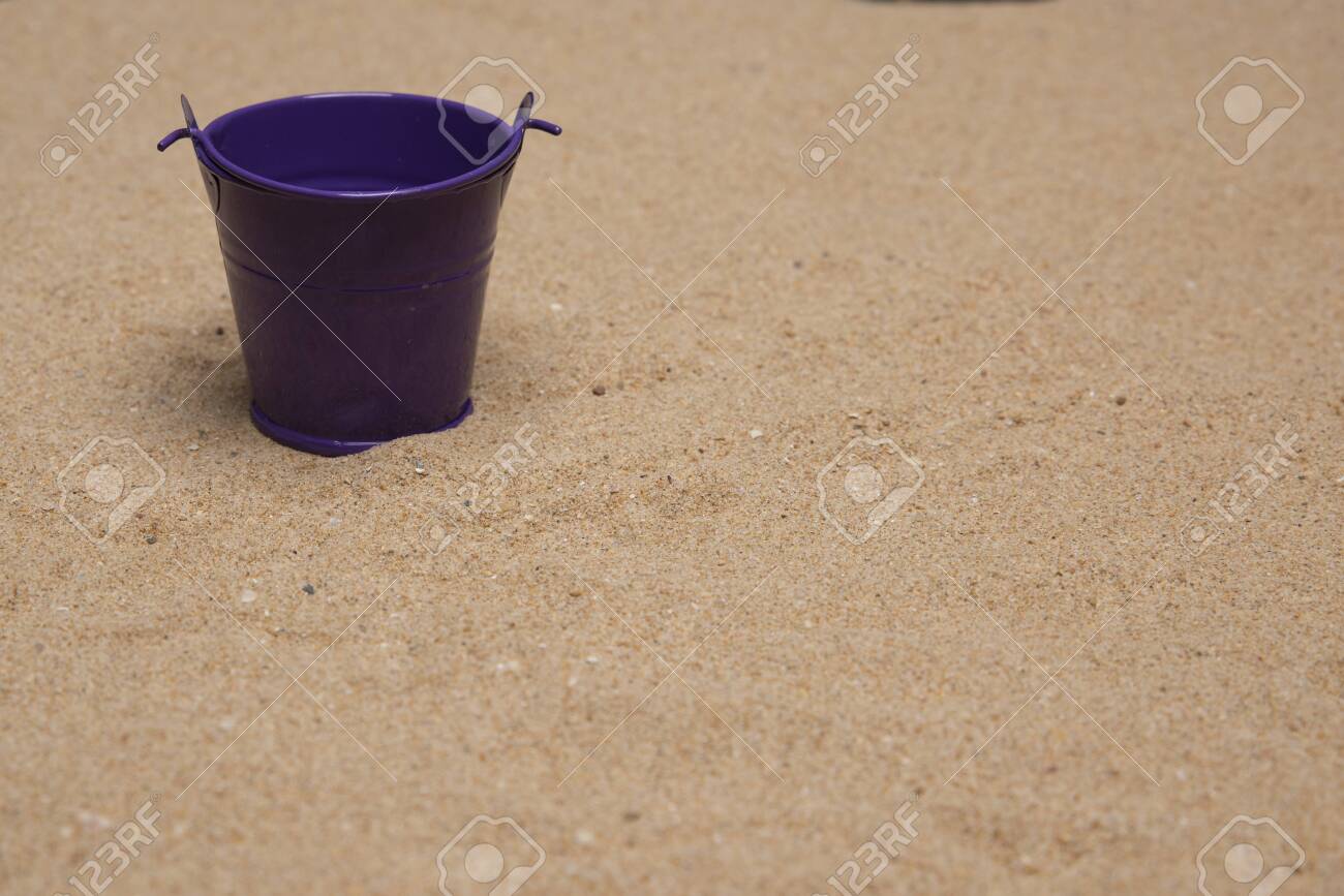 purple sand bucket