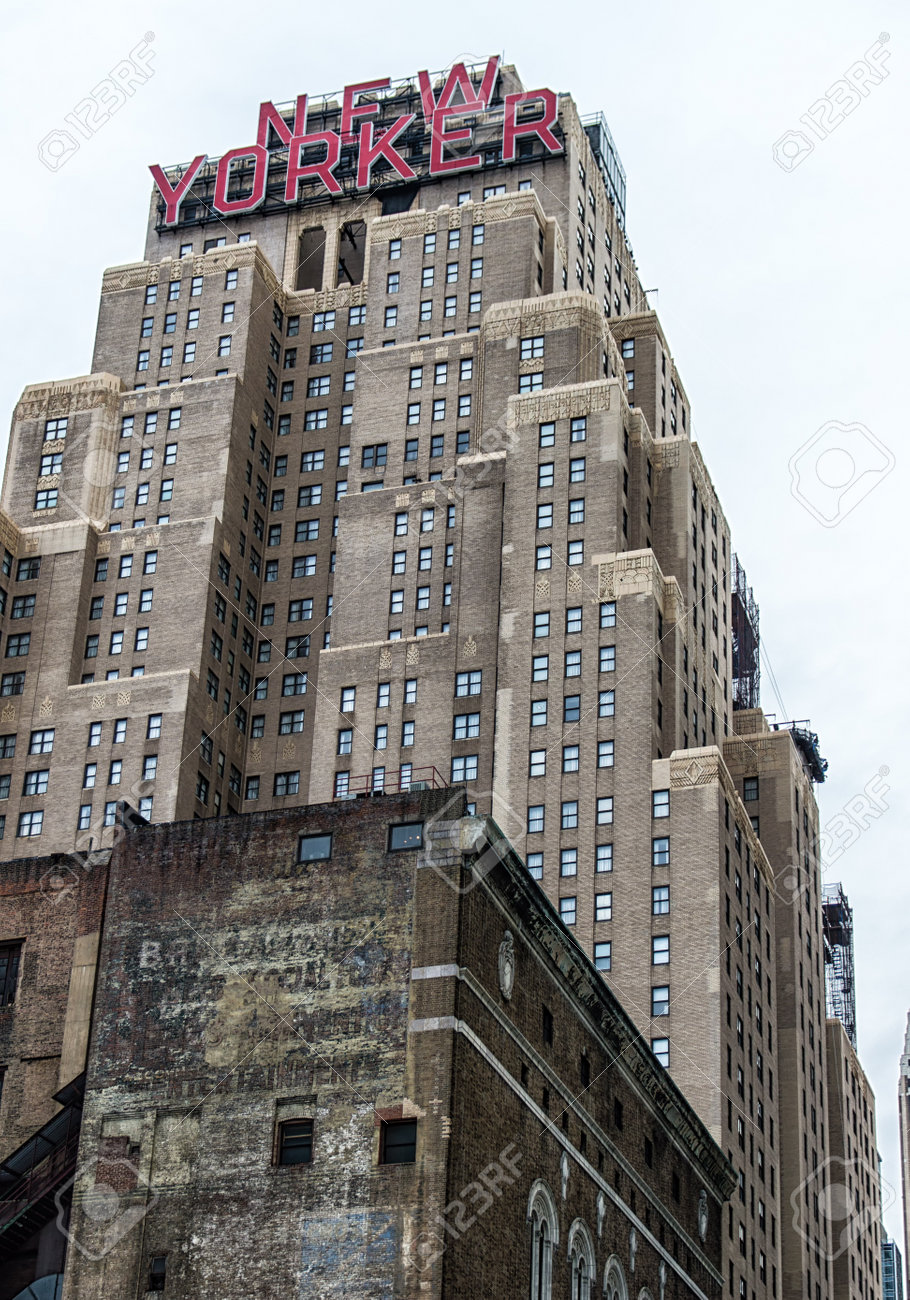 ニューヨーク アメリカ合衆国 15 年 2 月 10 日 ザ ニューヨーカー ホテルはニューヨークの最も有名なホテルの一つです マンハッタンのミッドタウンに 8 Th アベニューに位置しています の写真素材 画像素材 Image