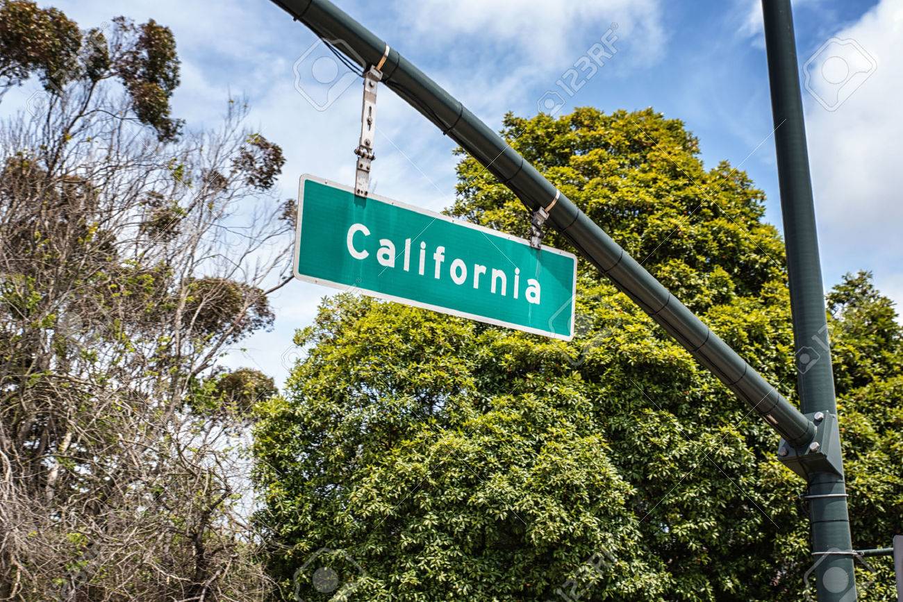 カリフォルニア州の道路標識の写真素材・画像素材 Image 58809194