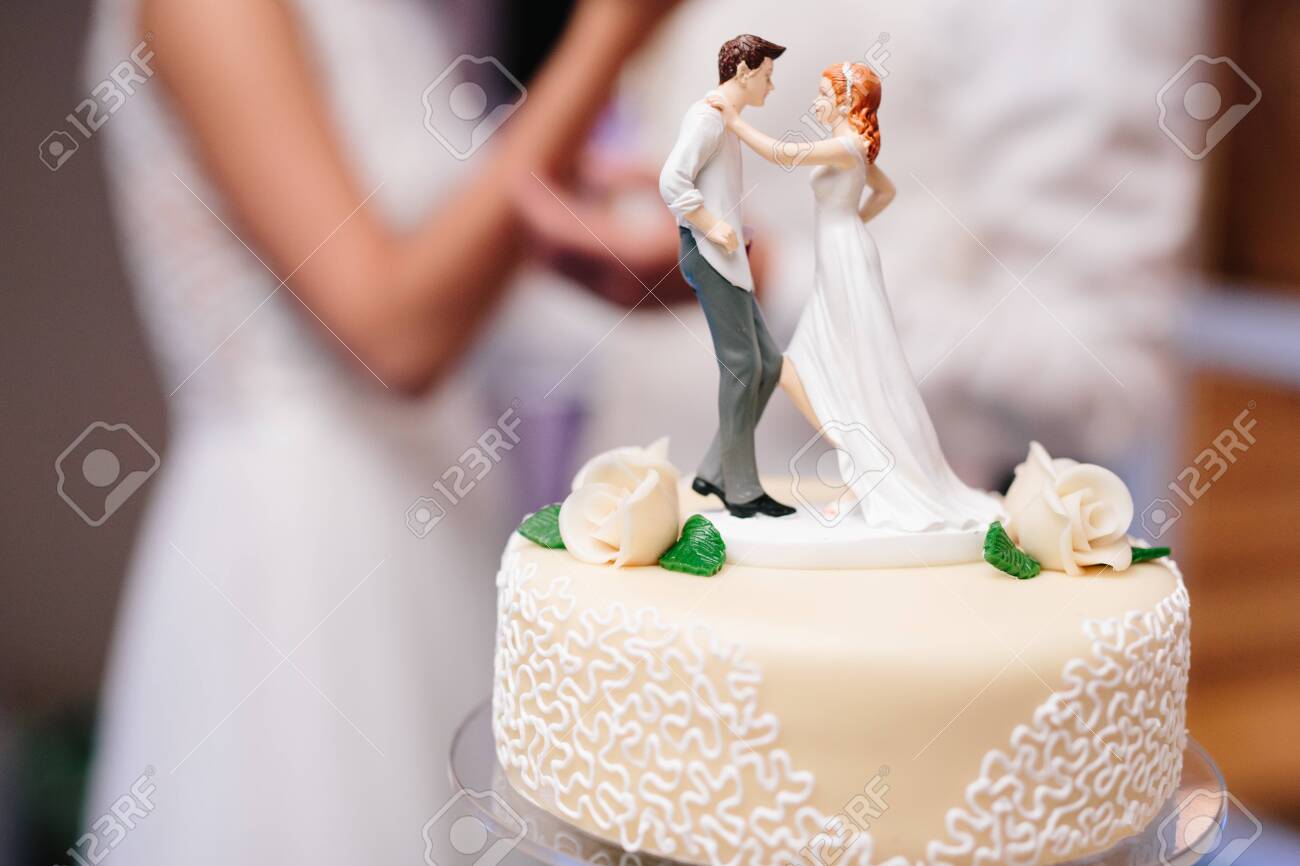 Figura Novia Con Flor Figuras Para Tarta De Boda Dekora - Novios Con Flor,  16cm, Resina Muñecos Tarta Boda, image size:1300x866