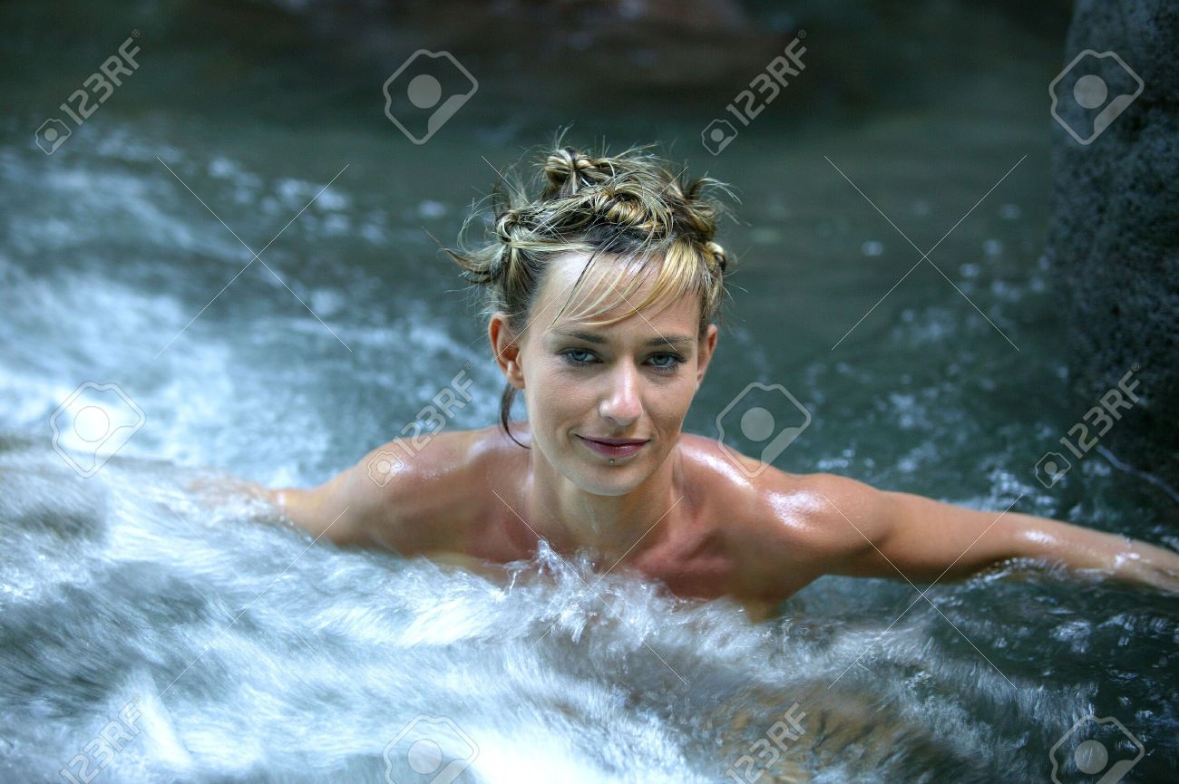 model-teen-skinny-dipping-pool-girl