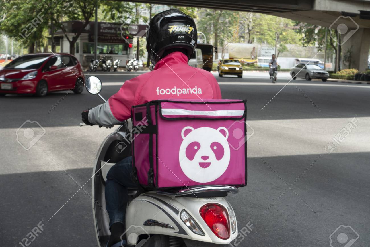 Bangkoki Thailand 7 May 2019 Delivery Food Service Of Food Stock Photo Picture And Royalty Free Image Image 124660517