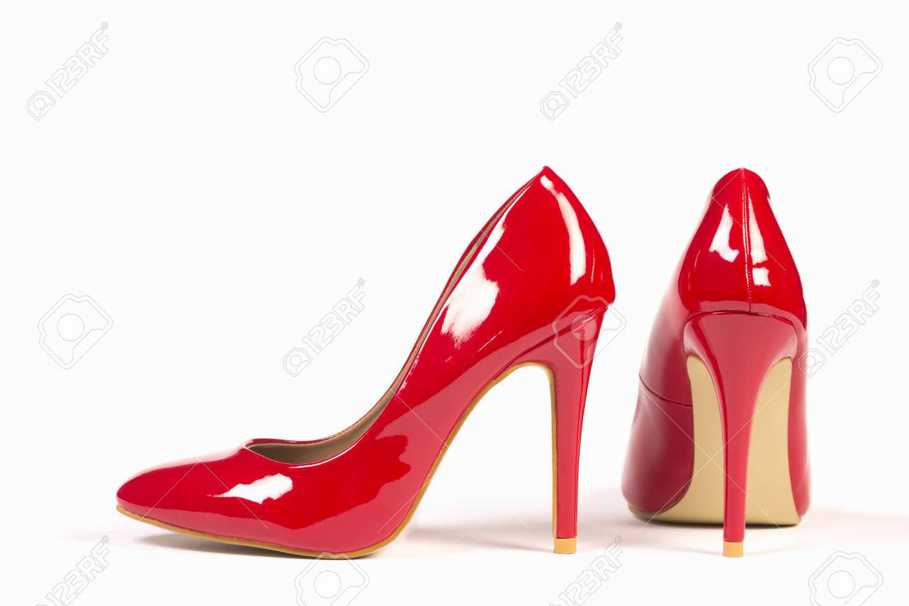 tacones rojos altos