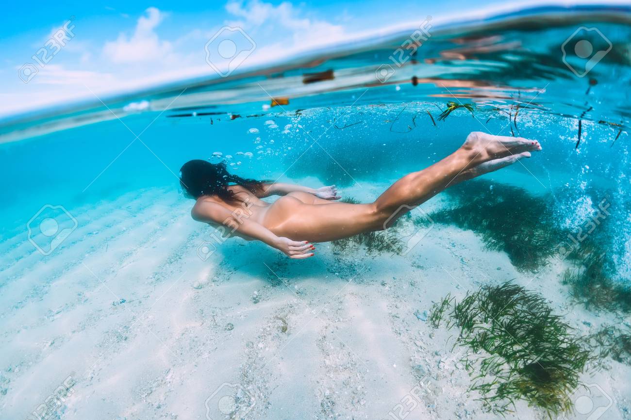 Naked Girl Swimmers Naked Girl Swimmers
