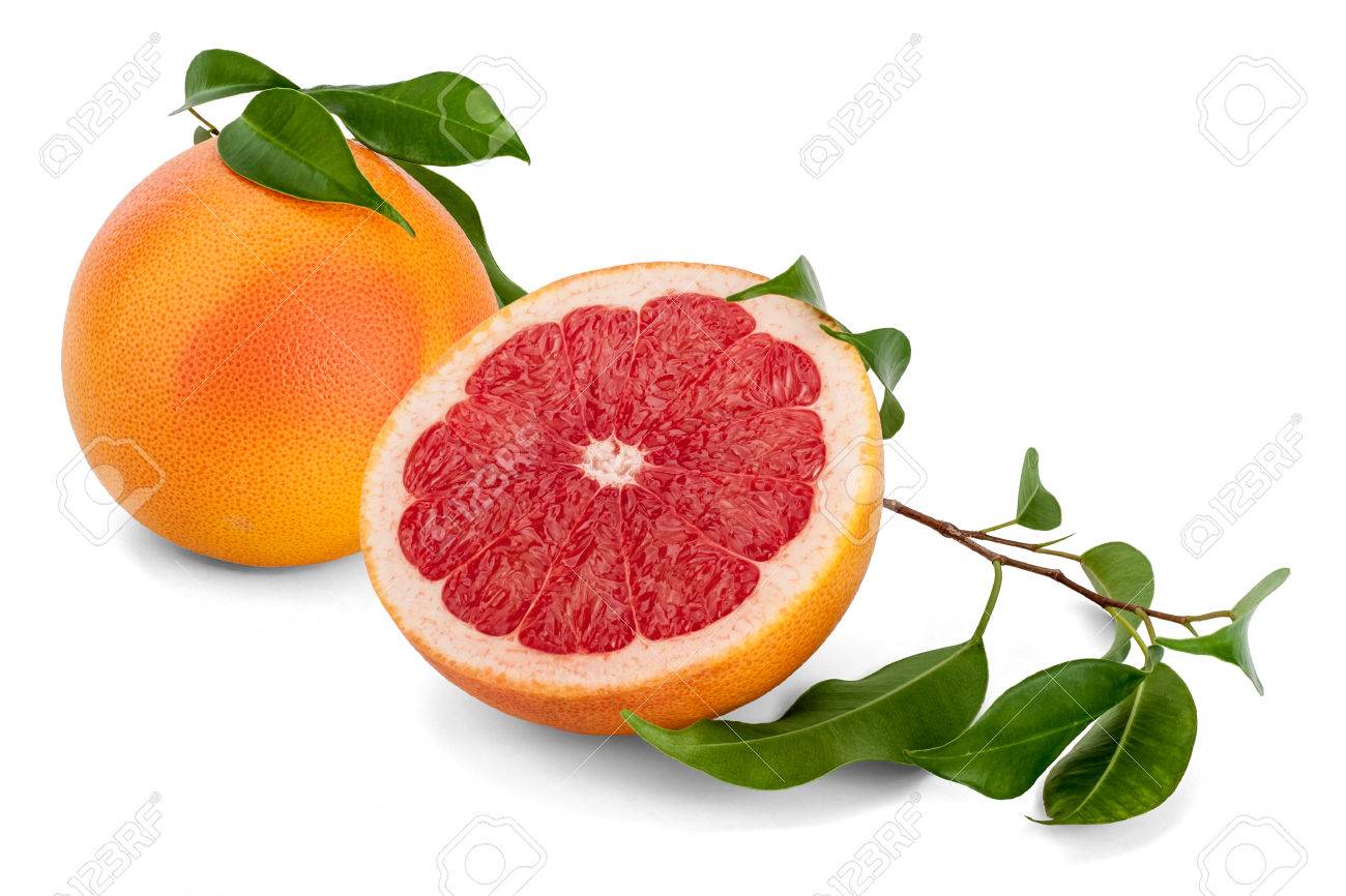サイドビューと白い背景の赤いルビー グレープ フルーツの断面図 グレープ フルーツはオレンジとザボン シトラス マキシマ 間の十字として 18 世紀に繁殖しました の写真素材 画像素材 Image